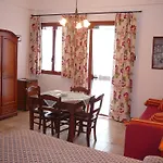 Κατάλυμα σε φάρμα Limoneto